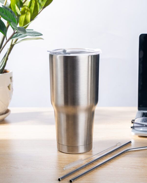 regular stainless steel tumbler with straw
