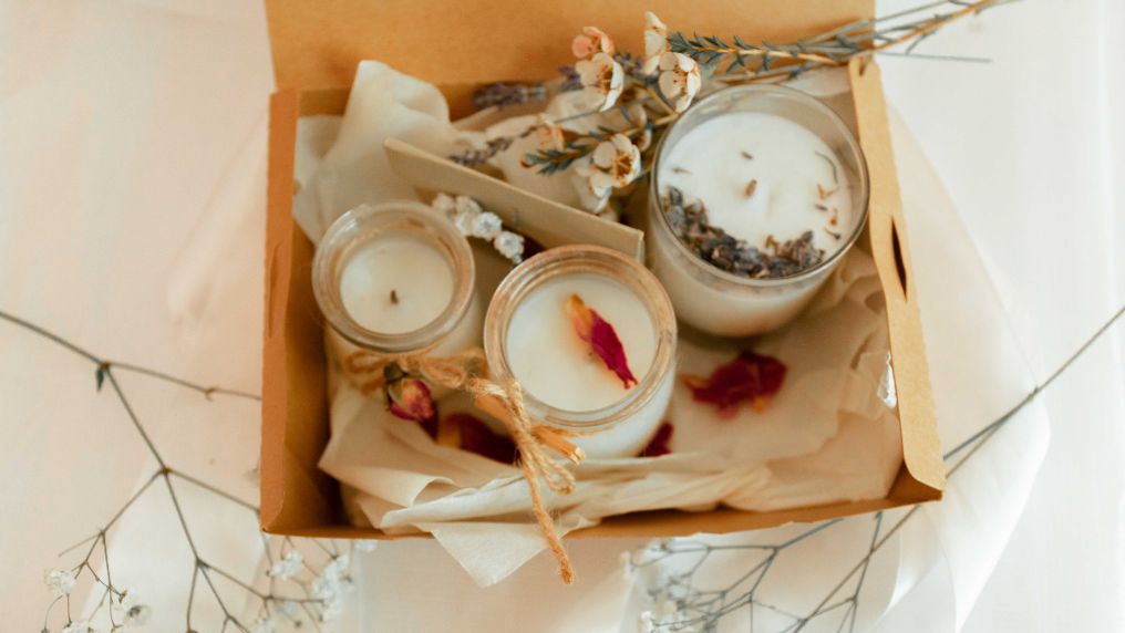 Starting Your Own Candle Making Business (Guide and Examples)