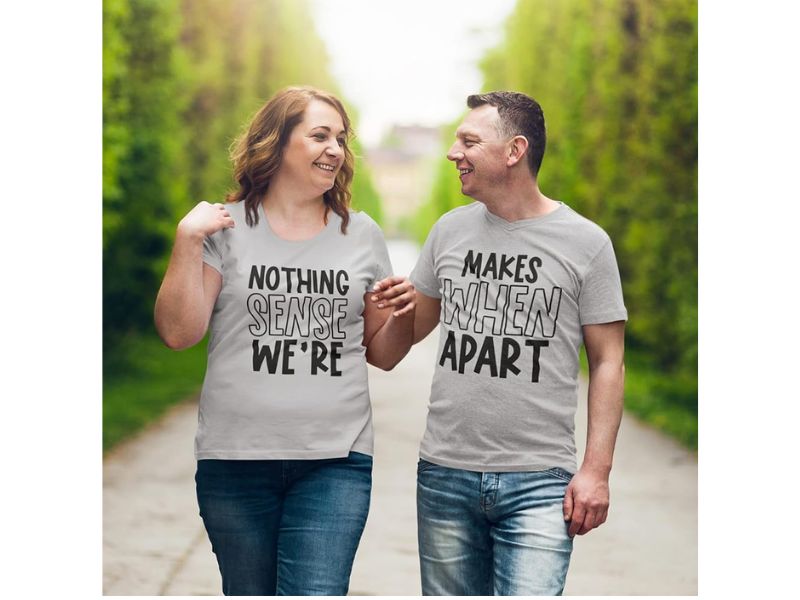 Emotional-connection-with-couple-shirts