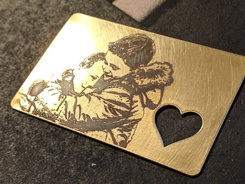 Etching-on-metal