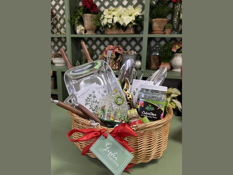Gardening gift baskets