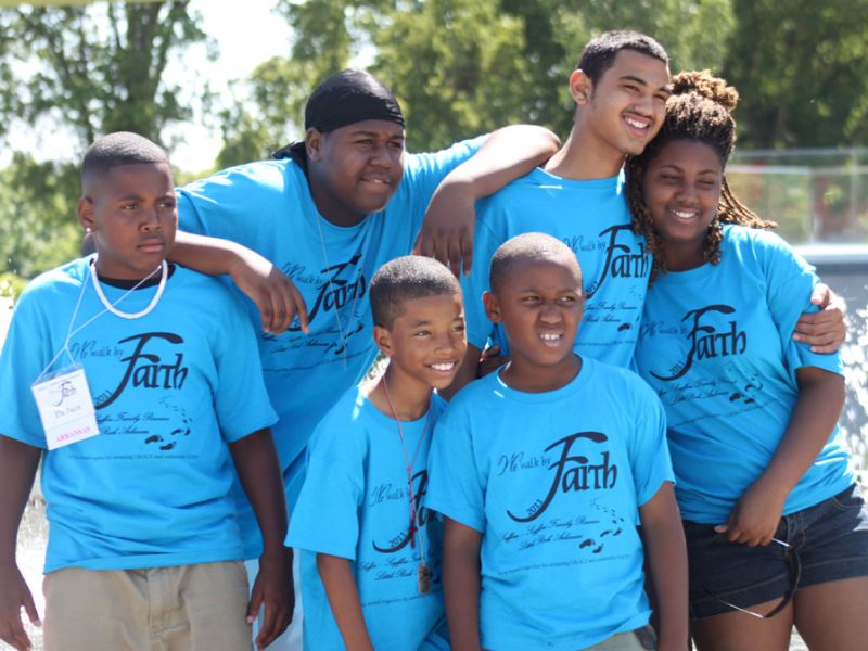 T-shirt design ideas for kids on family reunions